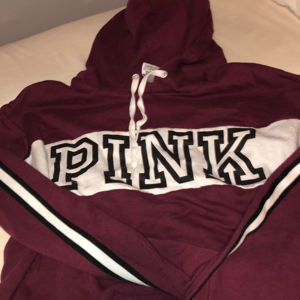 pink cropped sweatshirt